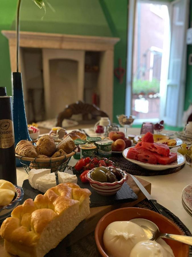 Torre Dell'Angelo B&B Desenzano del Garda Kültér fotó